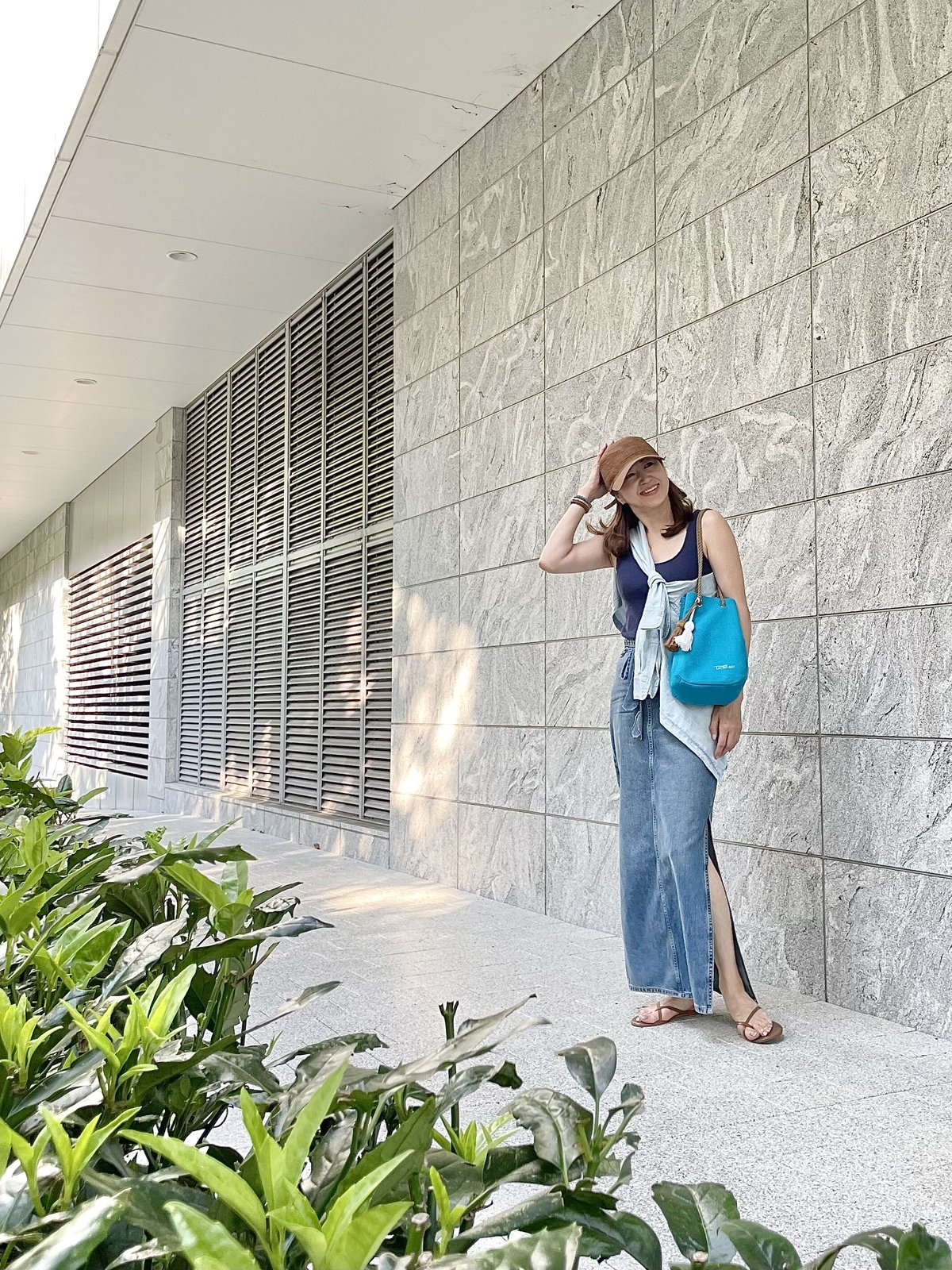 woodタグと引き揃え糸のタッセルチャーム☆2個セット☆1 引き揃え糸のタッセルバッグチャーム＊アンティークドレス バッグ