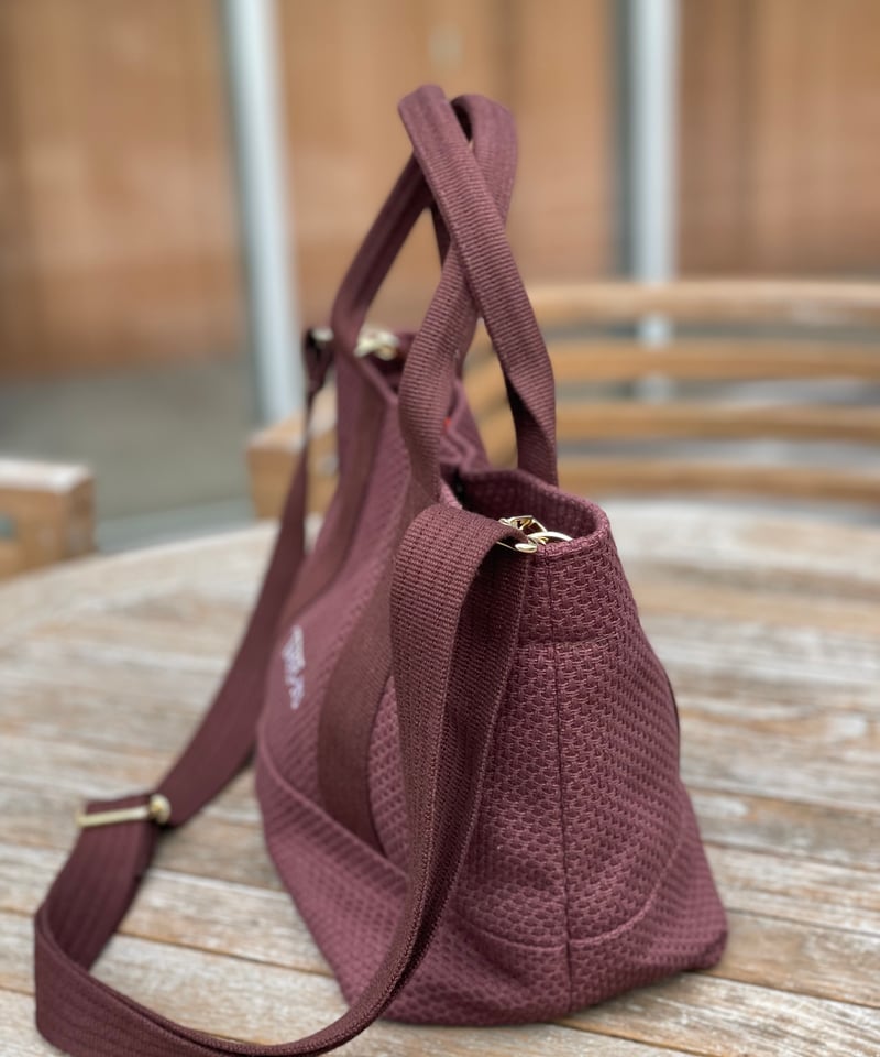 ショルダー付き BASIC Sサイズ 2025AW限定色ボルドー | TACHI-NU