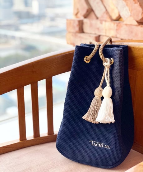 STRING ネイビー     ※タッセルチャーム2個付
