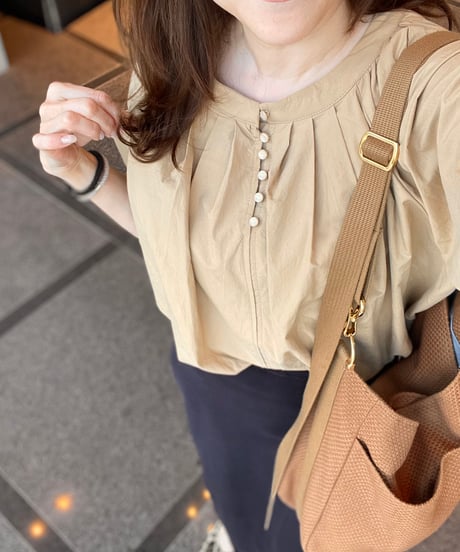新作Round camel