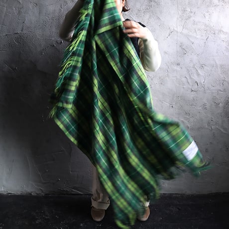 R&D.M.Co-  wool blanket  (green mix check)