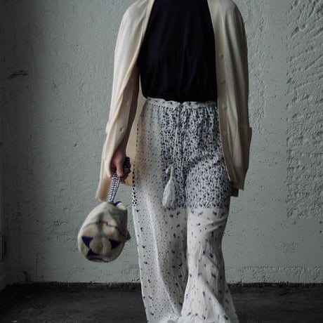 TOWAVASE ceramic blue pants