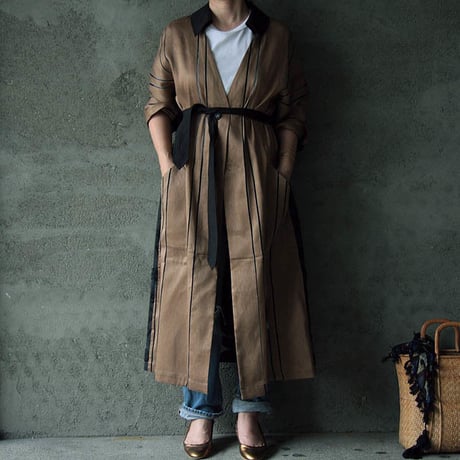 NATIVE VILLAGE linen mesh coat