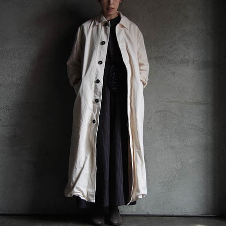 Yarmo long work coat offwhite