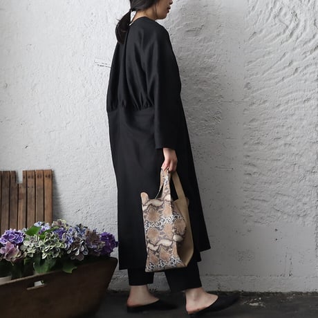 chiihao conveni bag (s) python x greige