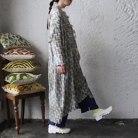 TOWAVASE Sarasa dress Charlie (blue)