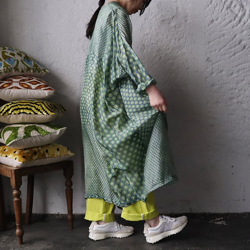 TOWAVASE Sarasa dress Jad (green) | nii-B | WEB