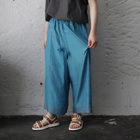 TOWAVASE silk pants Bonbon (blue)