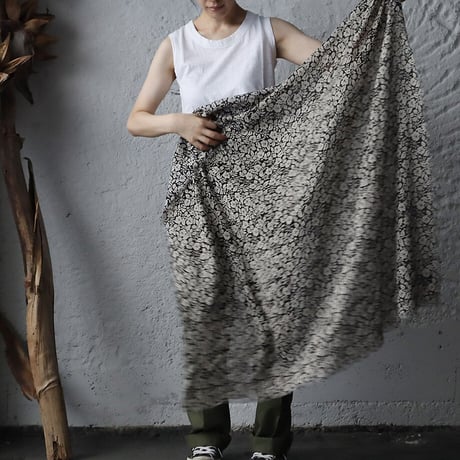 R&D.M.Co- wild berry gauze shawl