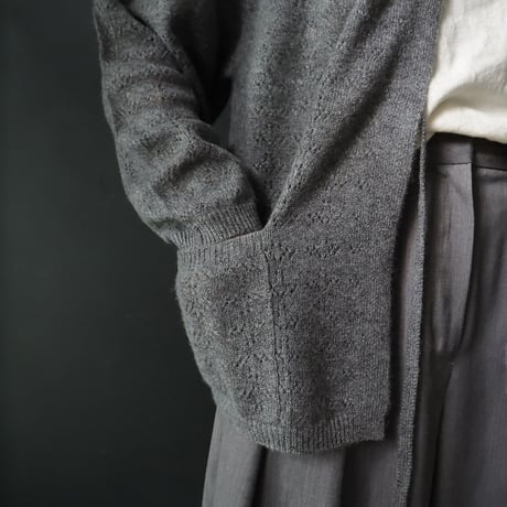 TOWAVASE Panier cardigan (charcoal gray)