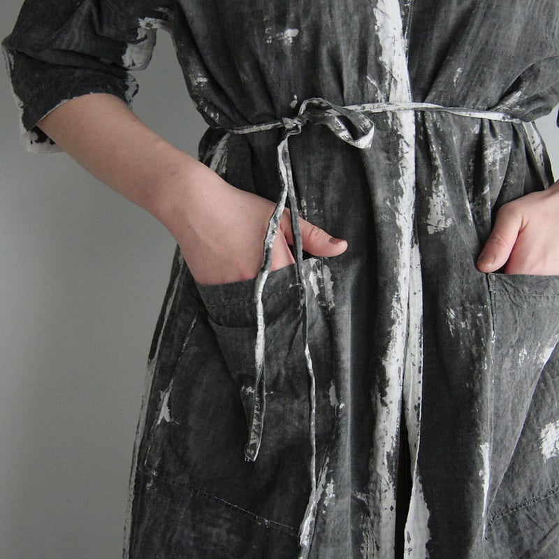 m.Funatabi kimono coat (Sumi dye) | nii-B | WEB
