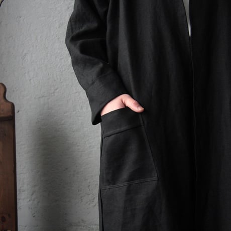 NOTA linen gown (black)