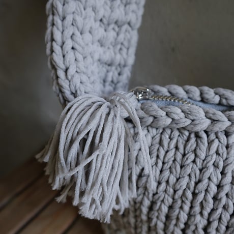 R&D.M.Co- lilian yarn handknit bobybag (black/gray/yellow)