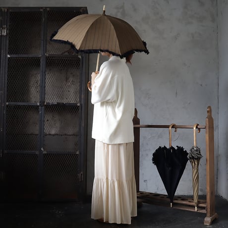 Tabrik fringe parasol (brown x green stripe)