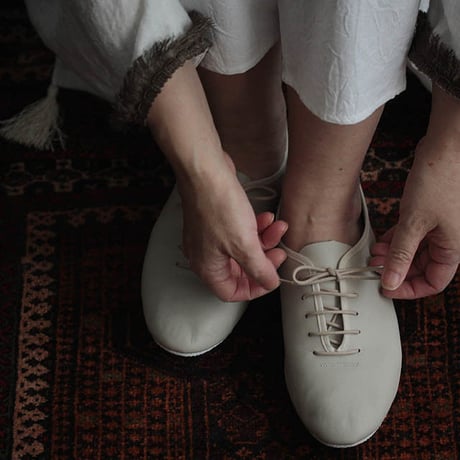 CATWORTH  jazz shoe (cream)