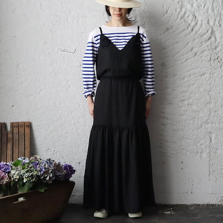 TOWAVASE Bon Voyage dress (black)