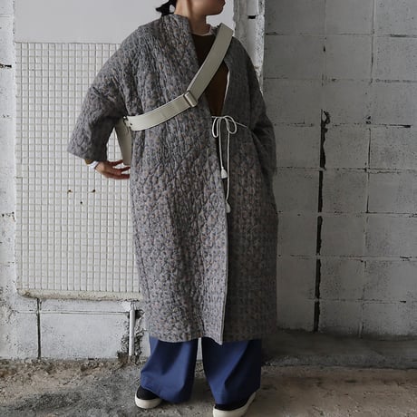 TOWAVASE cotton quilt robe (gray x goldprint)