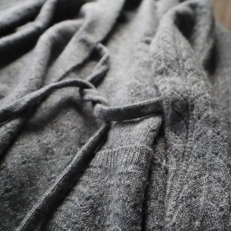 TOWAVASE Panier cardigan (charcoal gray)