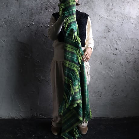 R&D.M.Co-  wool blanket  (green mix check)