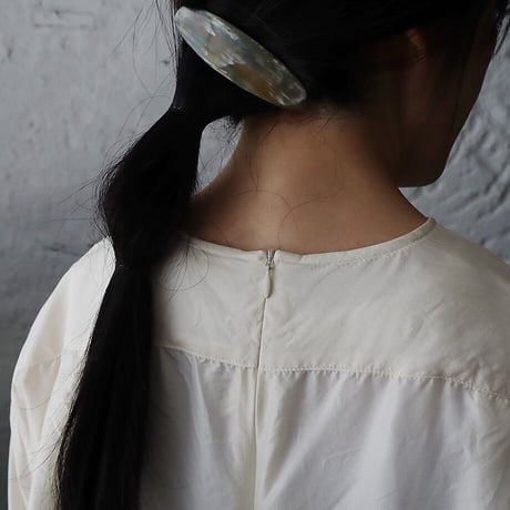 R&D.M.Co- silk pullover (off white)