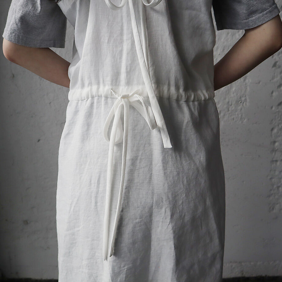 TOWAVASE Bon Voyage dress (white) | nii-B | WEB