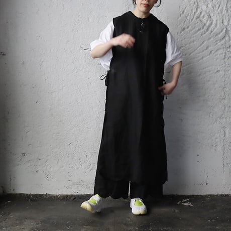 TOWAVASE Bon Voyage dress (black)