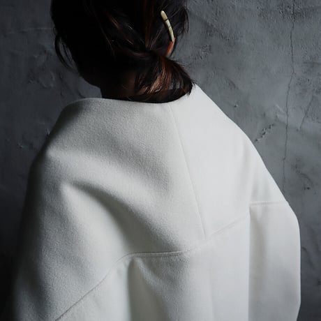 .less  cocoon coat (offwhite)