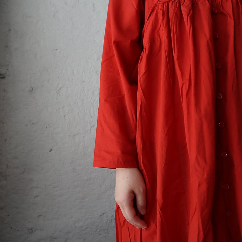 saruche v-button cotton dress (red) | nii-B | W