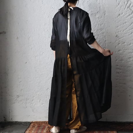 Tabrik  tiered dress (black)