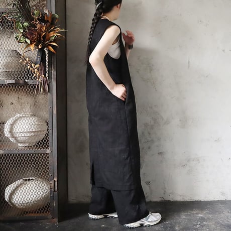 .less jacquard long  gilet (black)