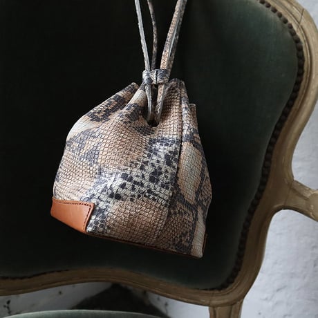 chiihao squeeze bag (S)  python
