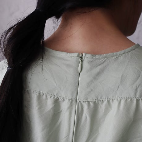 R&D.M.Co- silk pullover (pale green)