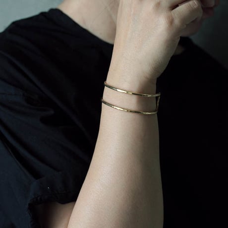 CINQ bangle twin