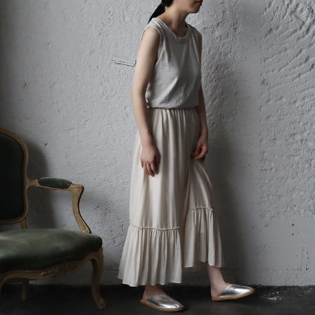 Le pivot tiered petticoat