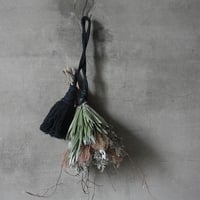 tassel swag  (winter)