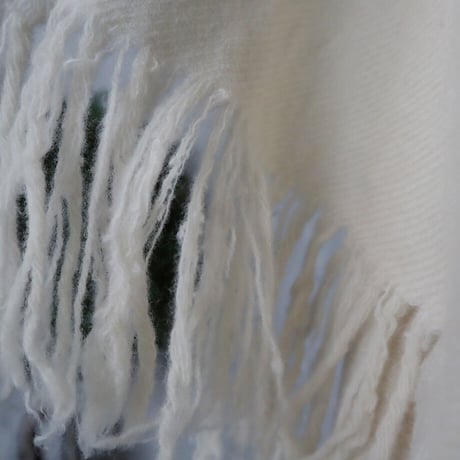 R&D.M.Co-  wool blanket  (offwhite / black)