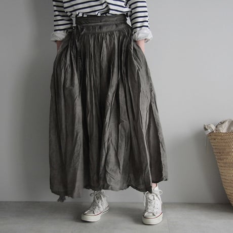 Tabrik gathered skirt (carbon black))
