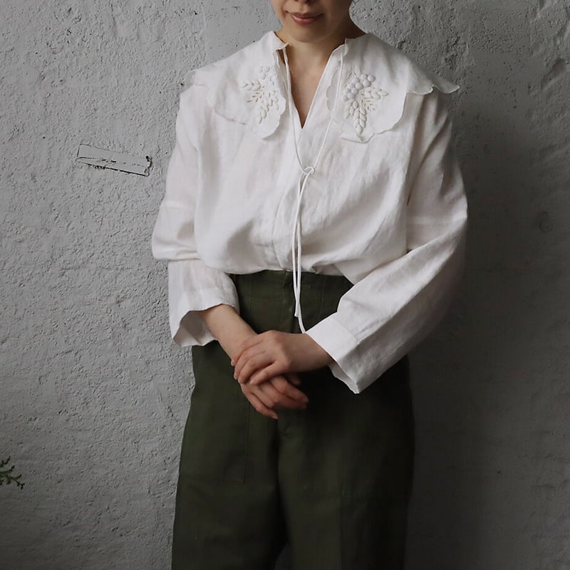 TOWAVASE Bon Voyage blouse (white) | nii-B | WE