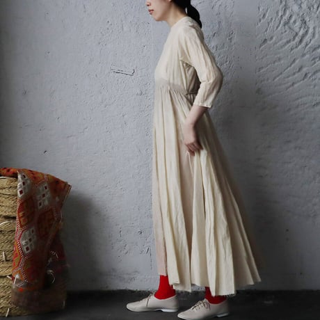 Tabrik paper brush dress