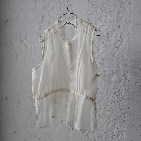 Tabrik  organdy  gilet (ivory)
