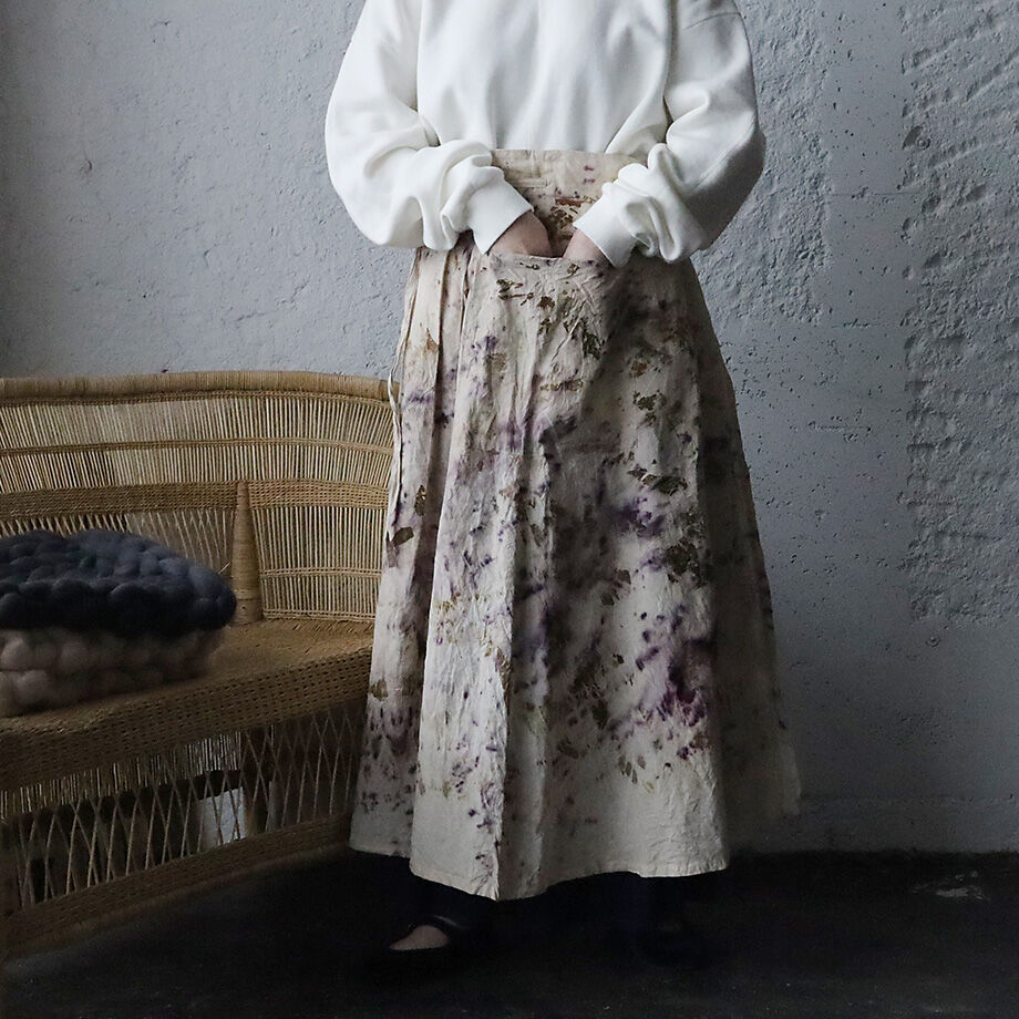 フナタビ　funatabi エプロンスカート Funatabi atelier wrap skirt (botanical dye pur