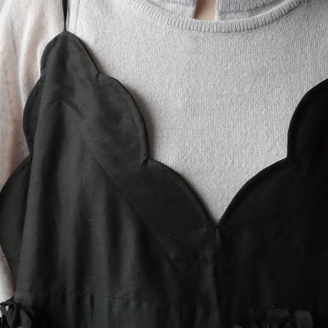 TOWAVASE Anne camisole (black)
