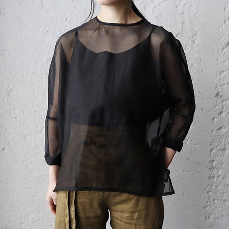 Tabrik  organdy  pullover (black)