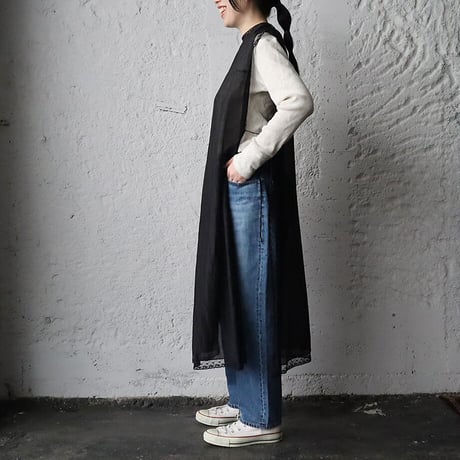 TOWAVASE Leavers dress (black)