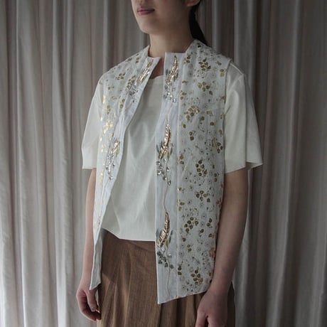 TOWAVASE Noix vest (White x gold)