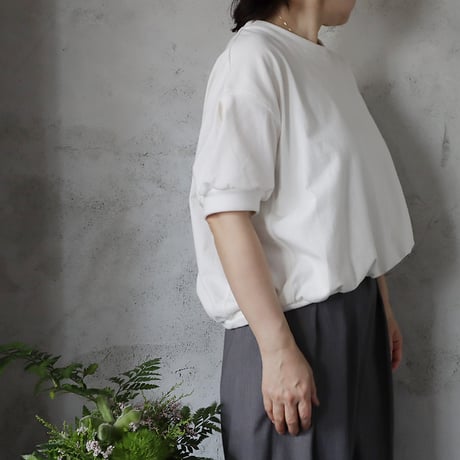 Le pivot halfsleeve sweat (offwhite/black)