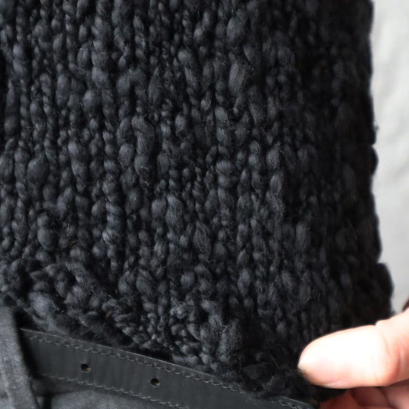 美品★MAYDI /マイディ CROP VEST ハンドニットベスト ブラック MAYDI knit vest BLANCHE (black) | nii-B | WEBSHOP
