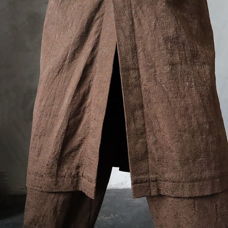 .less jacquard long  gilet (brown)
