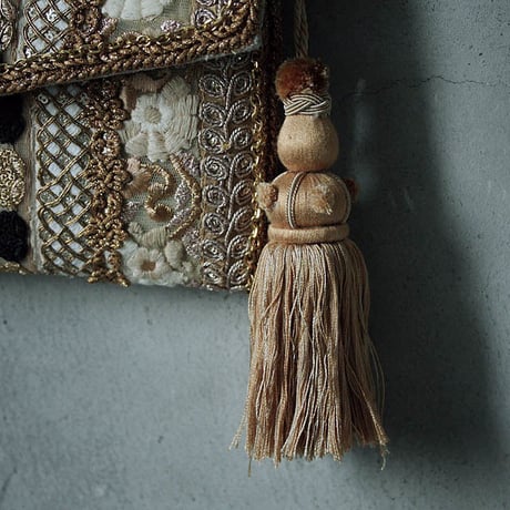 wild rose hips  lacegold bag