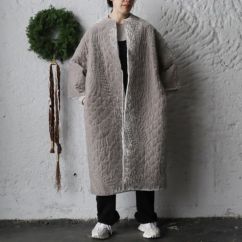 TOWAVASE velvet quilt robe (gray) | nii-B | W